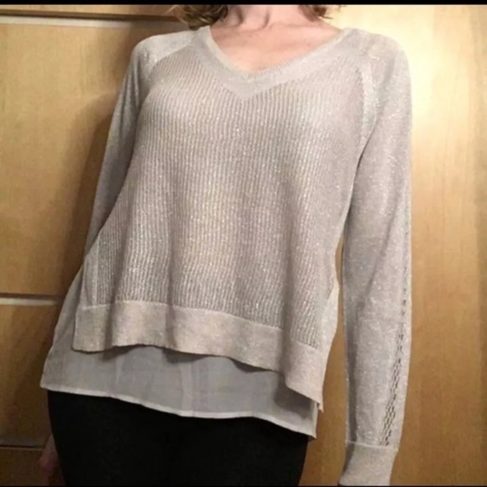 UEC LUCKY BRAND METALLIC LINED IVORY SWEATER SZ L